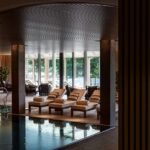 Ruhebereich mit Terrasse im Asaya Spa